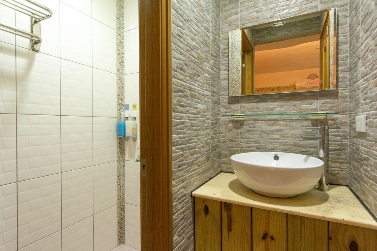 Starry Bay Inn Nanwan Exterior photo